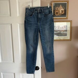Eddie Bauer Slightly Curvy High Rise Skinny